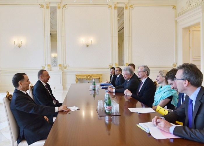 President Ilham Aliyev receives European Commission delegation 